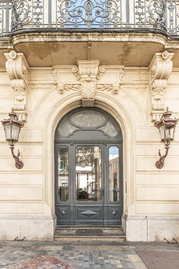 The Gatsby Apartment *